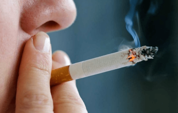 Você precisa ser capaz de segurar um cigarro corretamente